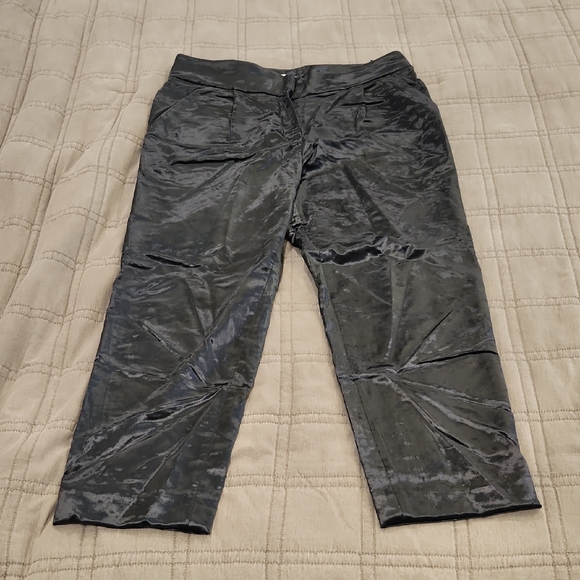 Brunello Cucinelli Pants - Chic Brunello Cucinelli High Waist Velvet Midnight Blue Cropped Pants Size 6!
